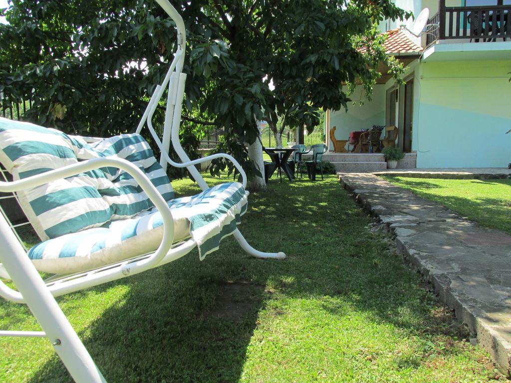 Pri Orehite Guesthouse Oreshak  Dış mekan fotoğraf